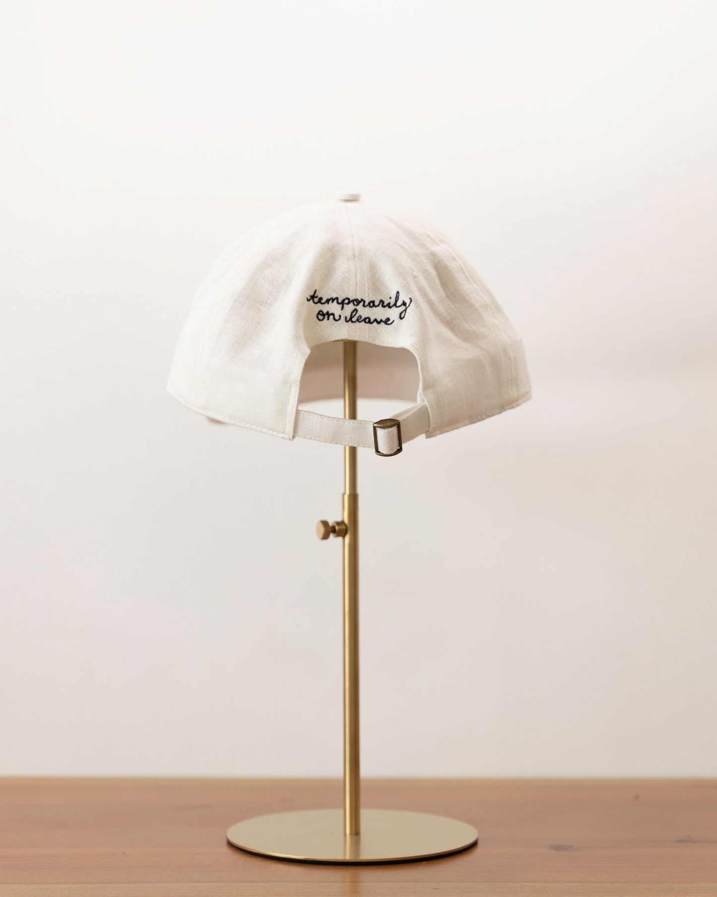 90265 • Temporarily On Leave Linen Hat • WHITE